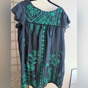 Johnny Was black shift linen dress with emerald-Green Embroidery